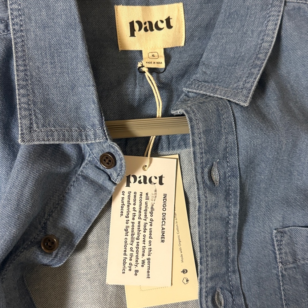 Pact organic cotton chambray ranch denim shirt - Picture 7 of 8